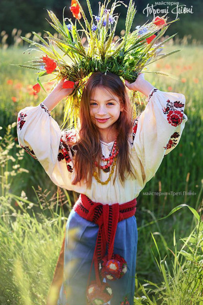 traditional-ukrainian-crowns-treti-pivni-39-57985c1219dc6__605